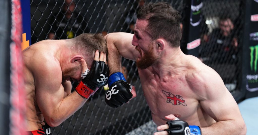 Merab Dvalishvili dominates Petr Yan in shutout performance in UFC Las Vegas main event