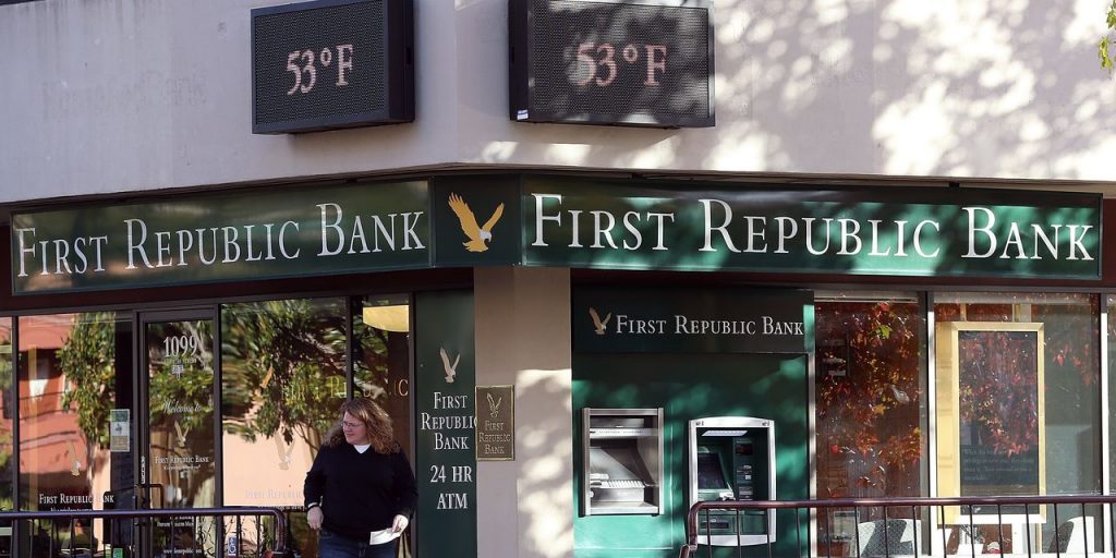 : First Republic Bank gets funding boost from Fed, JPMorgan