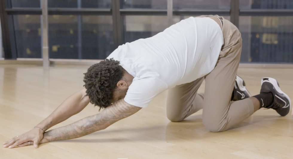 A Physical Therapist Shares the Best Exercises for Frozen Shoulder