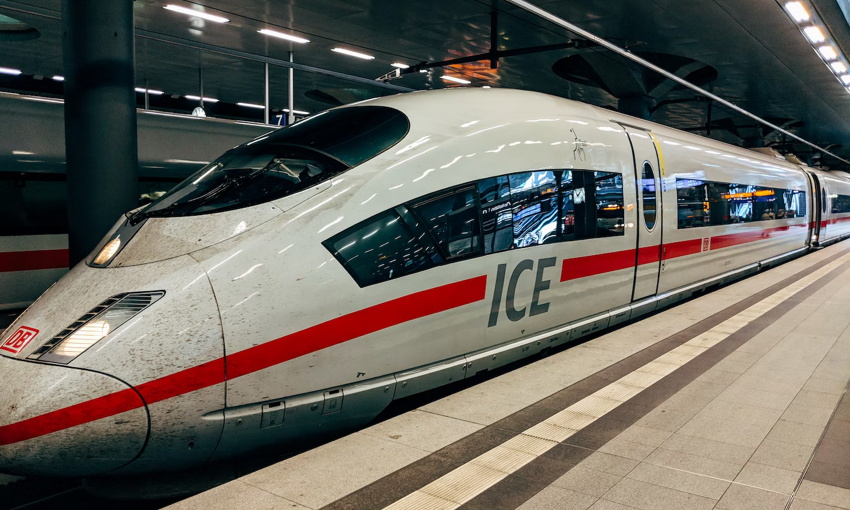 How to Entice Travelers to Change Tack to Track