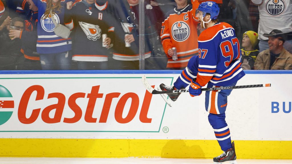 Connor McDavid milestones: Oilers phenom scores 300th career goal, breaks Gretzky record