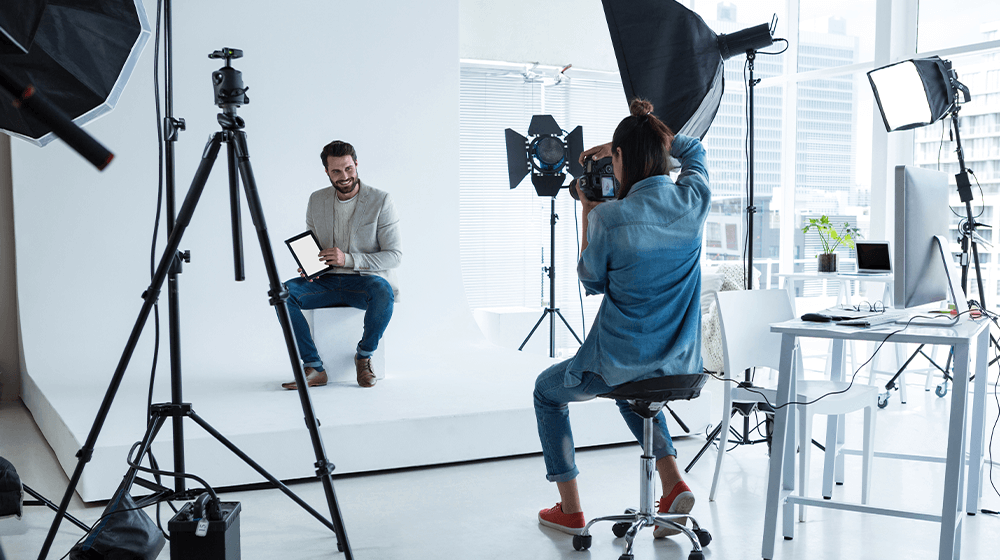 Photography Equipment You Need to Start a Photo Business in 2023