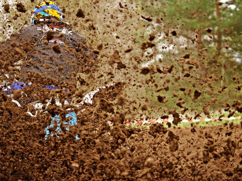 Bitcoin’s Tight Correlation With Nasdaq-SPX Ratio Muddies Safe-Haven Narrative