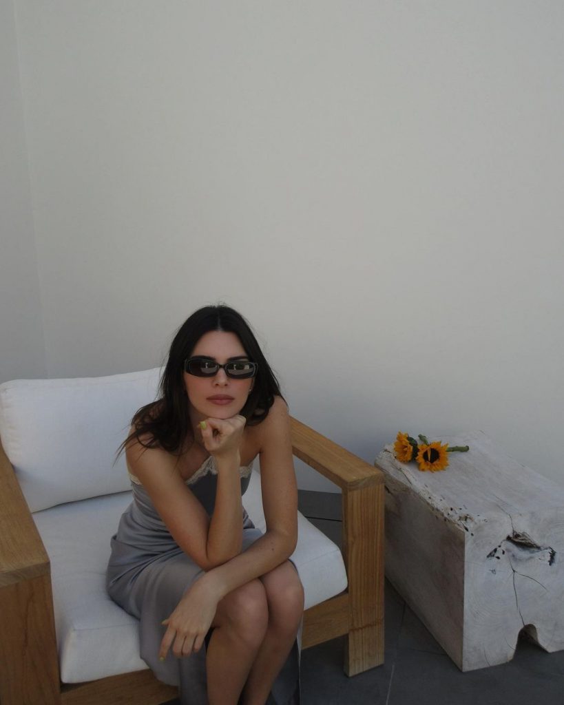 Kendall Jenner’s Vintage Chloé Slip Dress Is a Piece of Fashion History