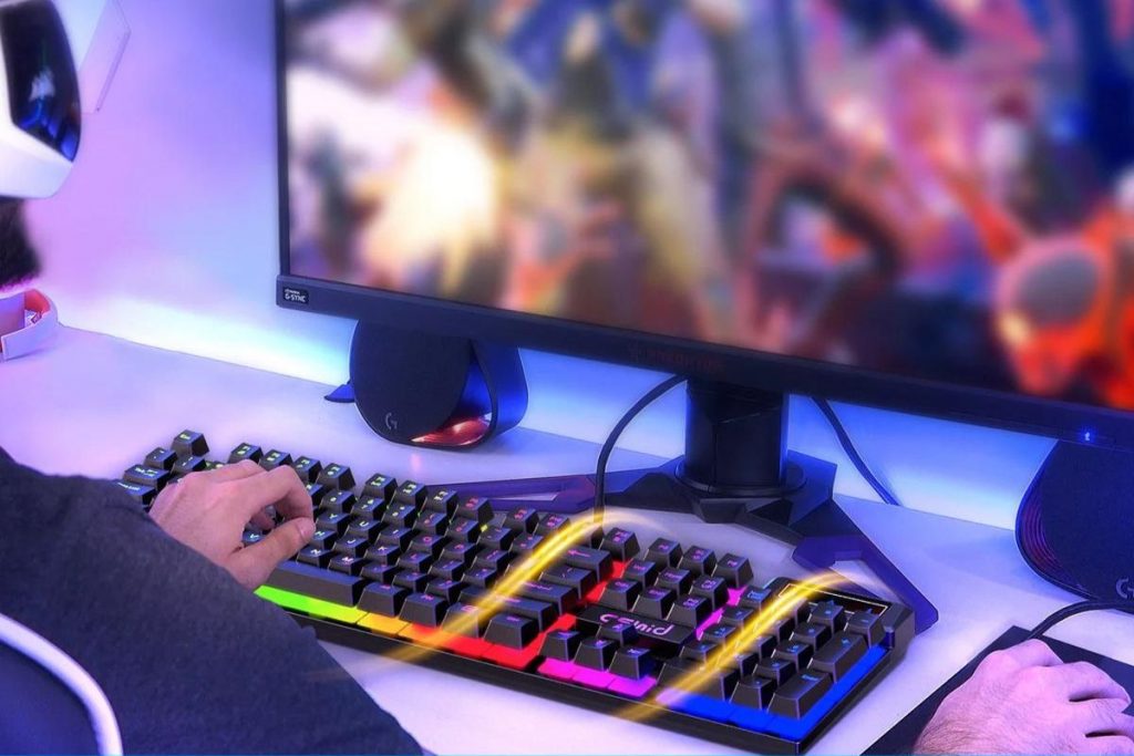 Score this gaming keyboard and mouse combo for just $20