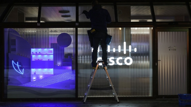 Bloomberg: Cisco Sees AI Software Making Phishing Attacks Harder to Resist