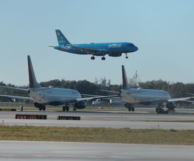 CDC relaxes COVID-19 vaccination rules for international travelers