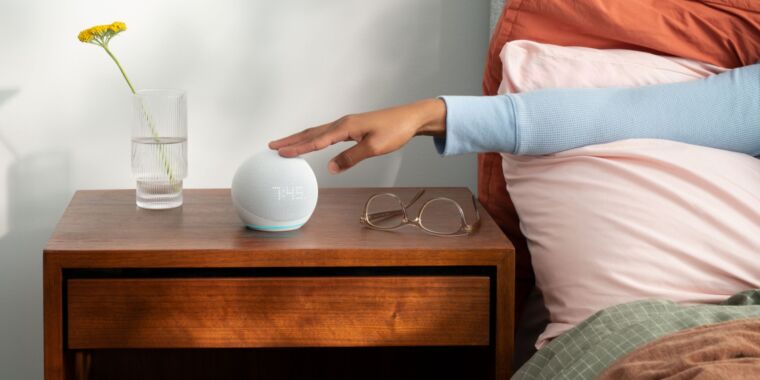 As Alexa flounders, Amazon hopes homegrown generative AI can find it revenue