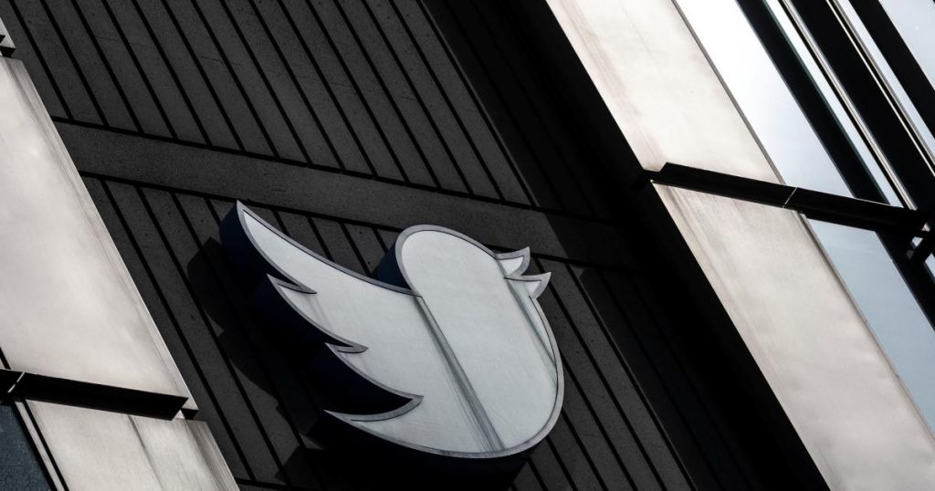 Twitter says a ‘security incident’ led to private Circle tweets becoming public
