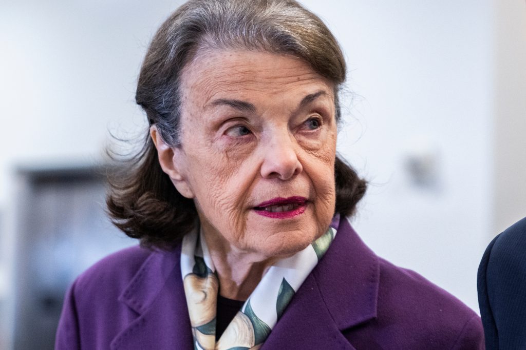 Feinstein returning to the Senate