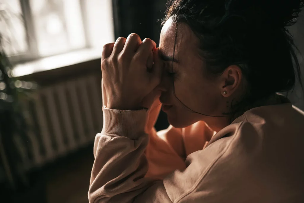 Study Shows Season, Time of Day When Suicidal Thoughts Most Likely