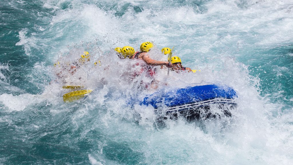 4 Distractions that Derail Meetings — and How to Handle Them