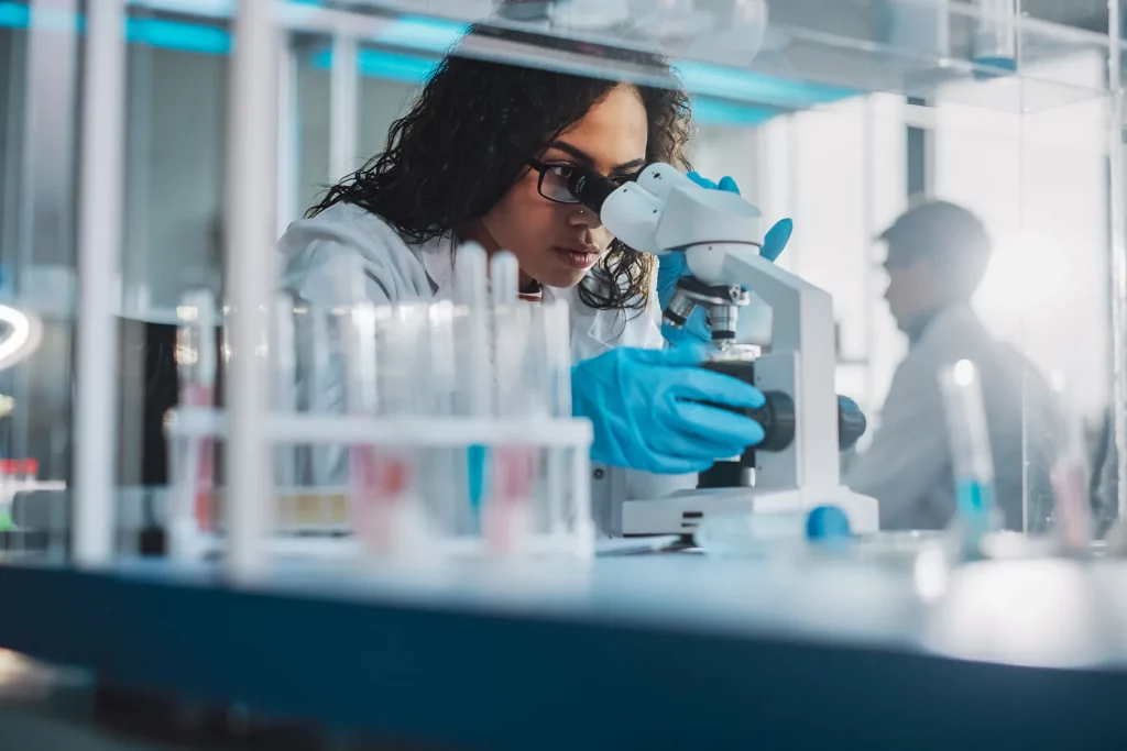 Doctors, Researchers Work Hard to Improve Crohn’s Disease Treatments