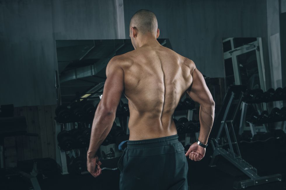 A Top Trainer Shared the 2 Best Lat-Building Exercises