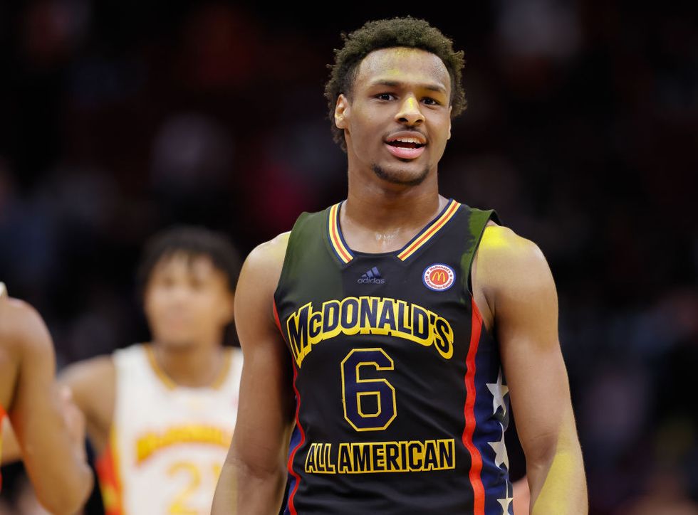 The Difference Between Heart Attack and Cardiac Arrest