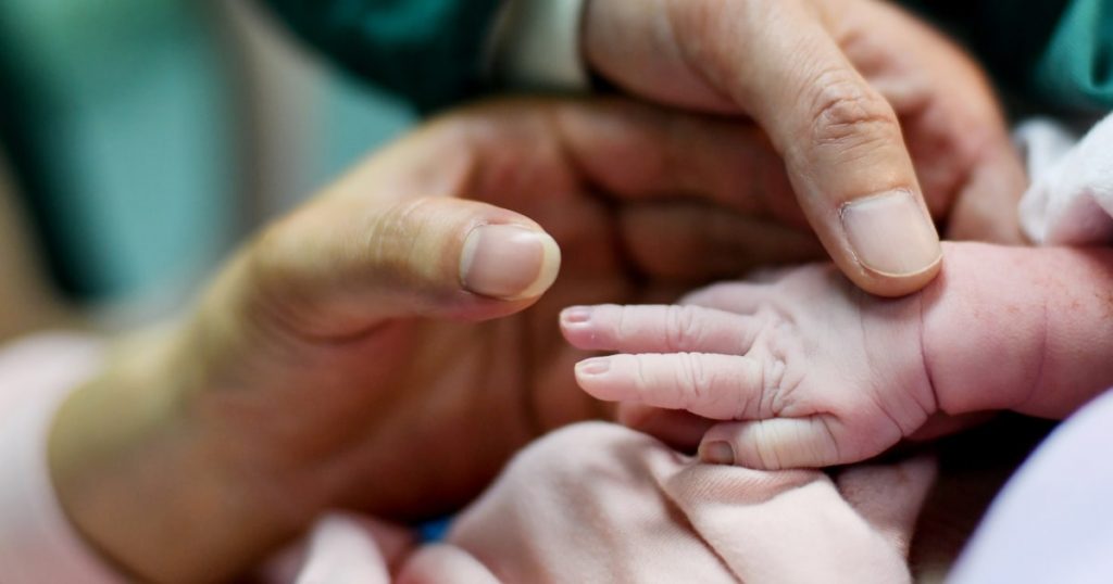 Barred from freezing their eggs at home, single Chinese women are traveling elsewhere